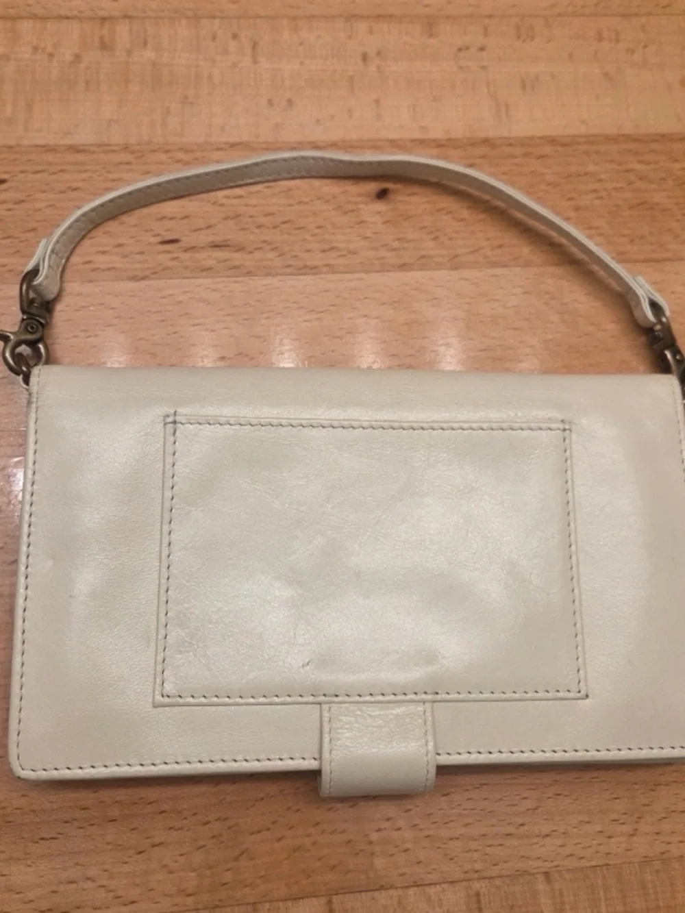 HOBO International Genuine Leather Wallet/Wristlet Cream - Picture 2 of 7